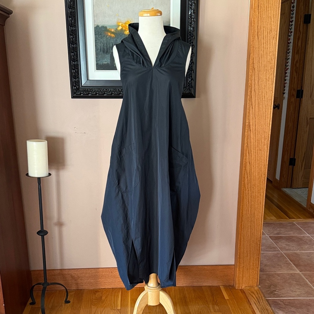 Igor Black Hooded Okinawa Sleeveless Dress small - Picture 4 of 5